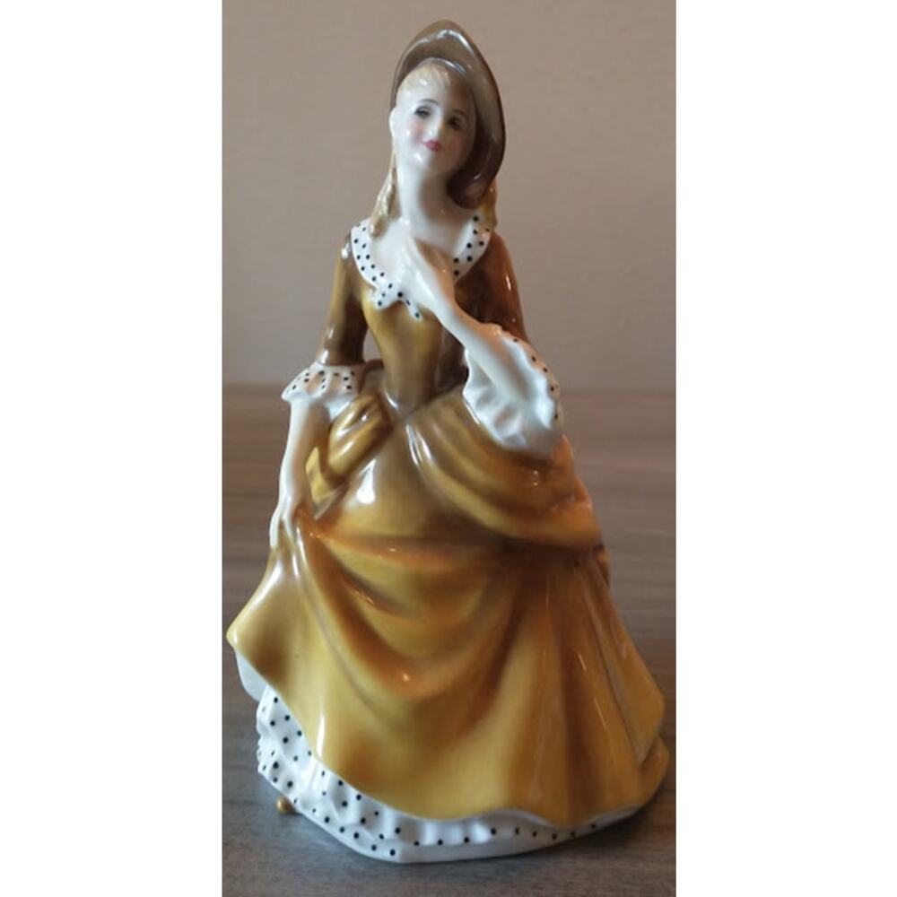 Vintage 1968 Royal Doulton Figurine Sandra Bone China HN 2275 8" Tall